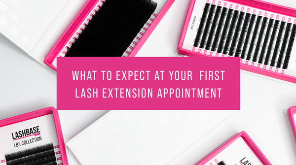 What to expect at your first lash extension appointment.